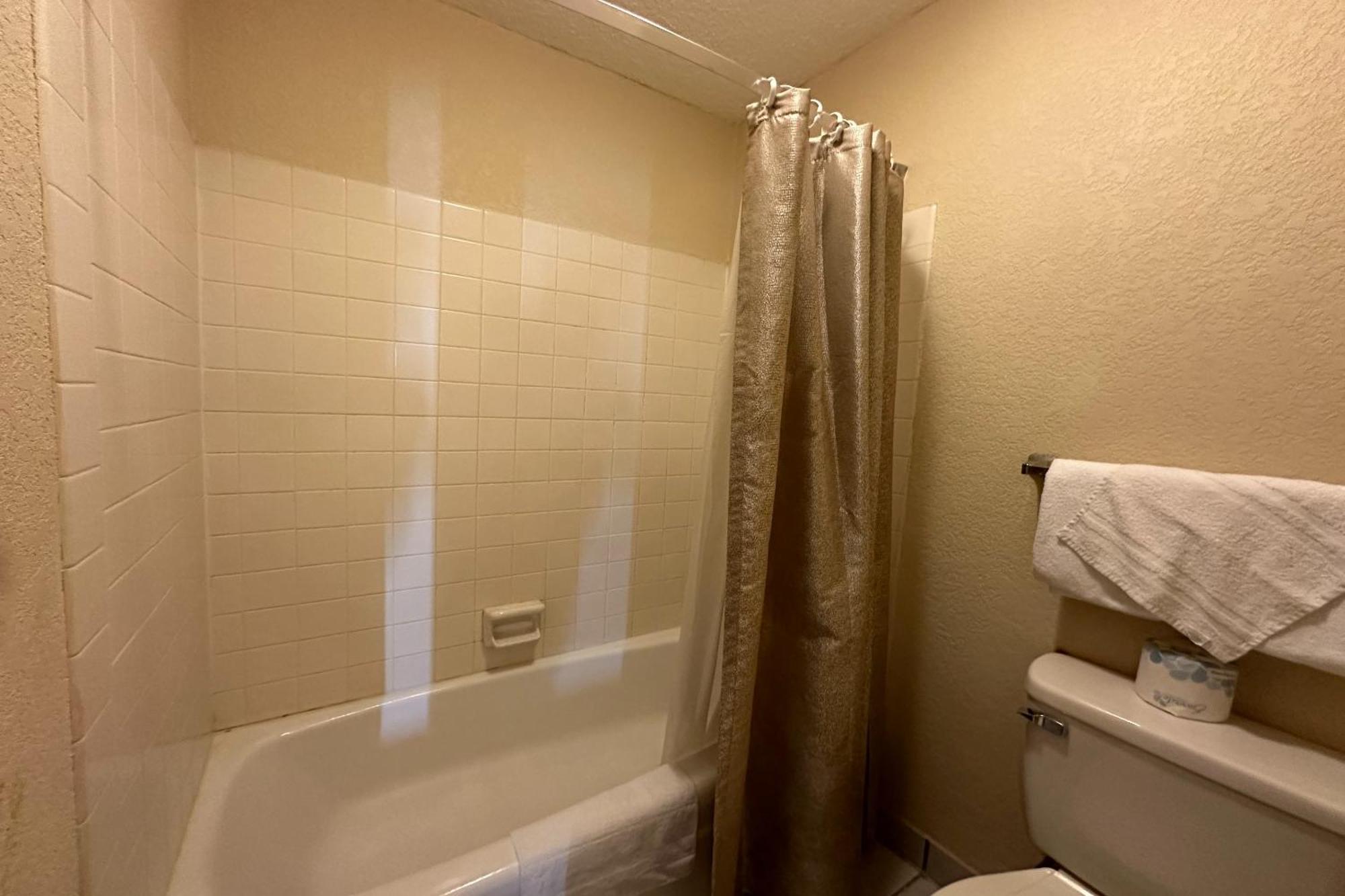 River Valley Inn And Suites By Belvilla Fort Smith Bagian luar foto