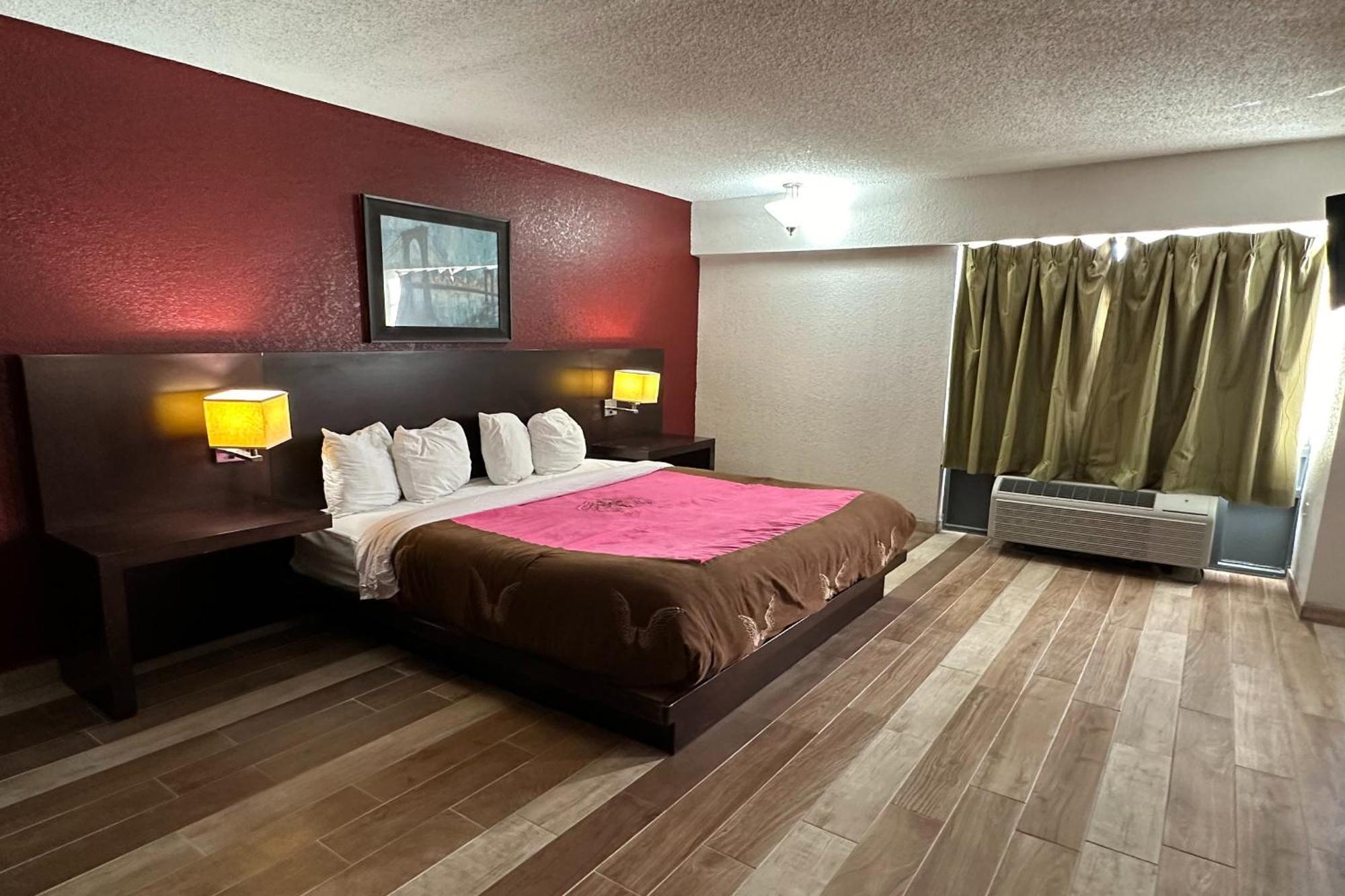 River Valley Inn And Suites By Belvilla Fort Smith Bagian luar foto