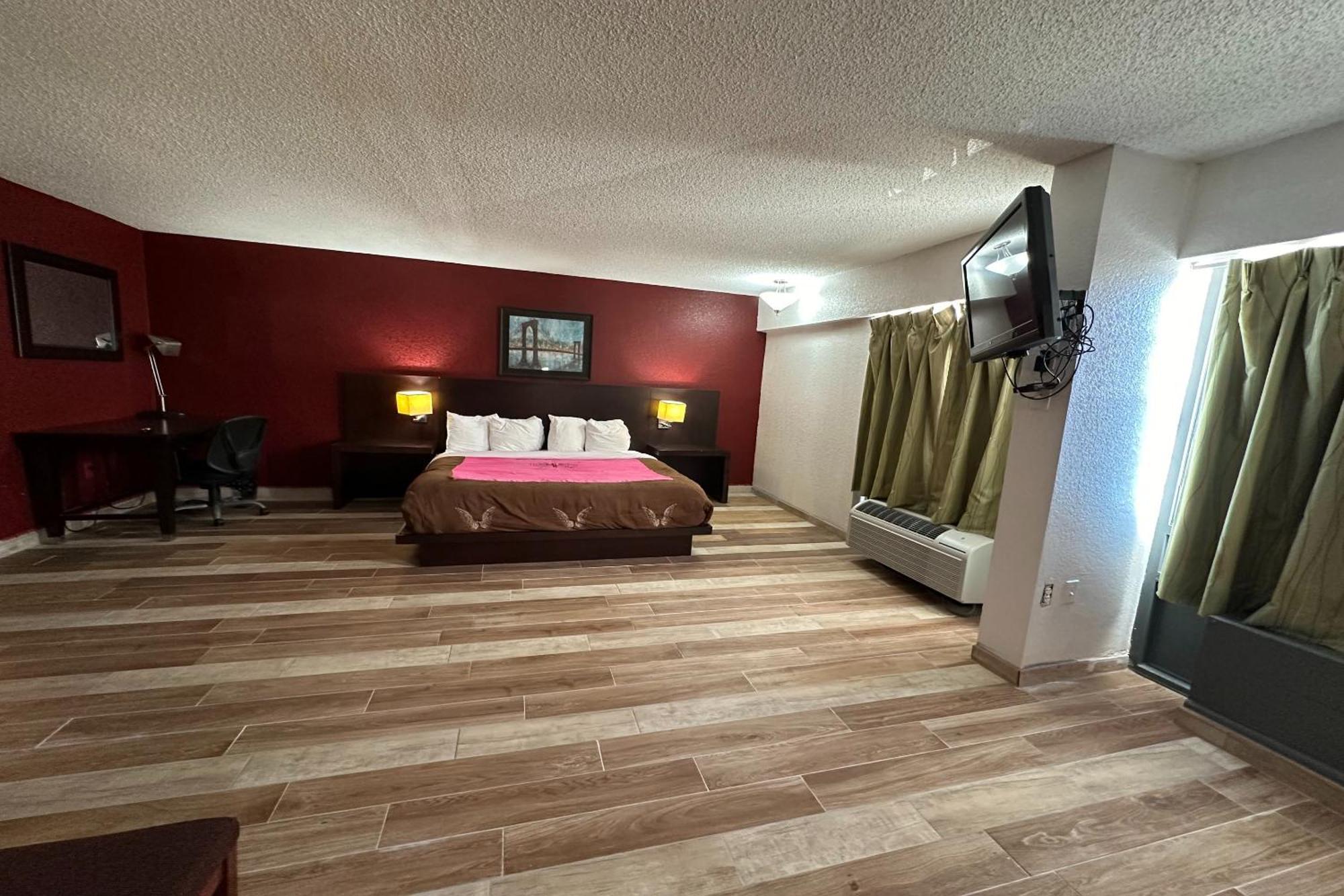 River Valley Inn And Suites By Belvilla Fort Smith Bagian luar foto